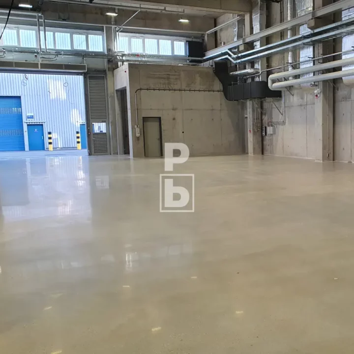 Wykończenie posadzek polerowanie betonu5