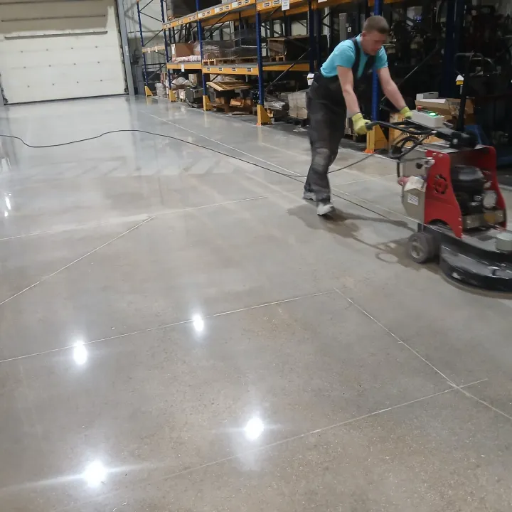 Renowacja posadzki w weekend